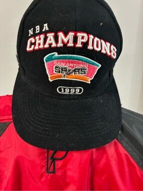 NBA Black 'Champions' San Antonio Spurs 1999 Embroidered Hat